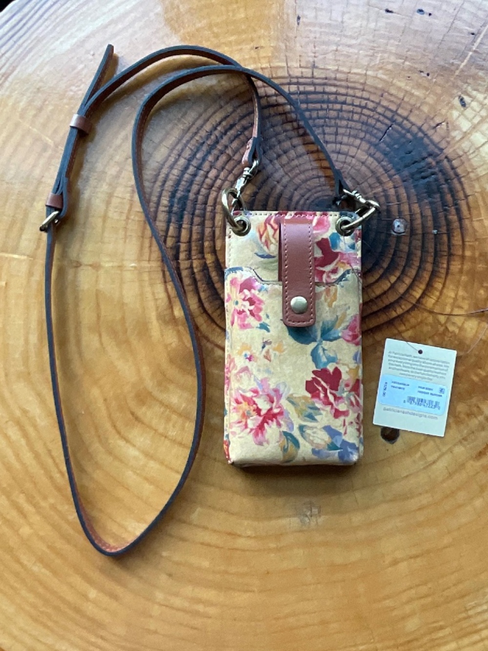 Patricia Nash Farleigh Aegean Blooms Leather Crossbody Phone Case Wallet NWT